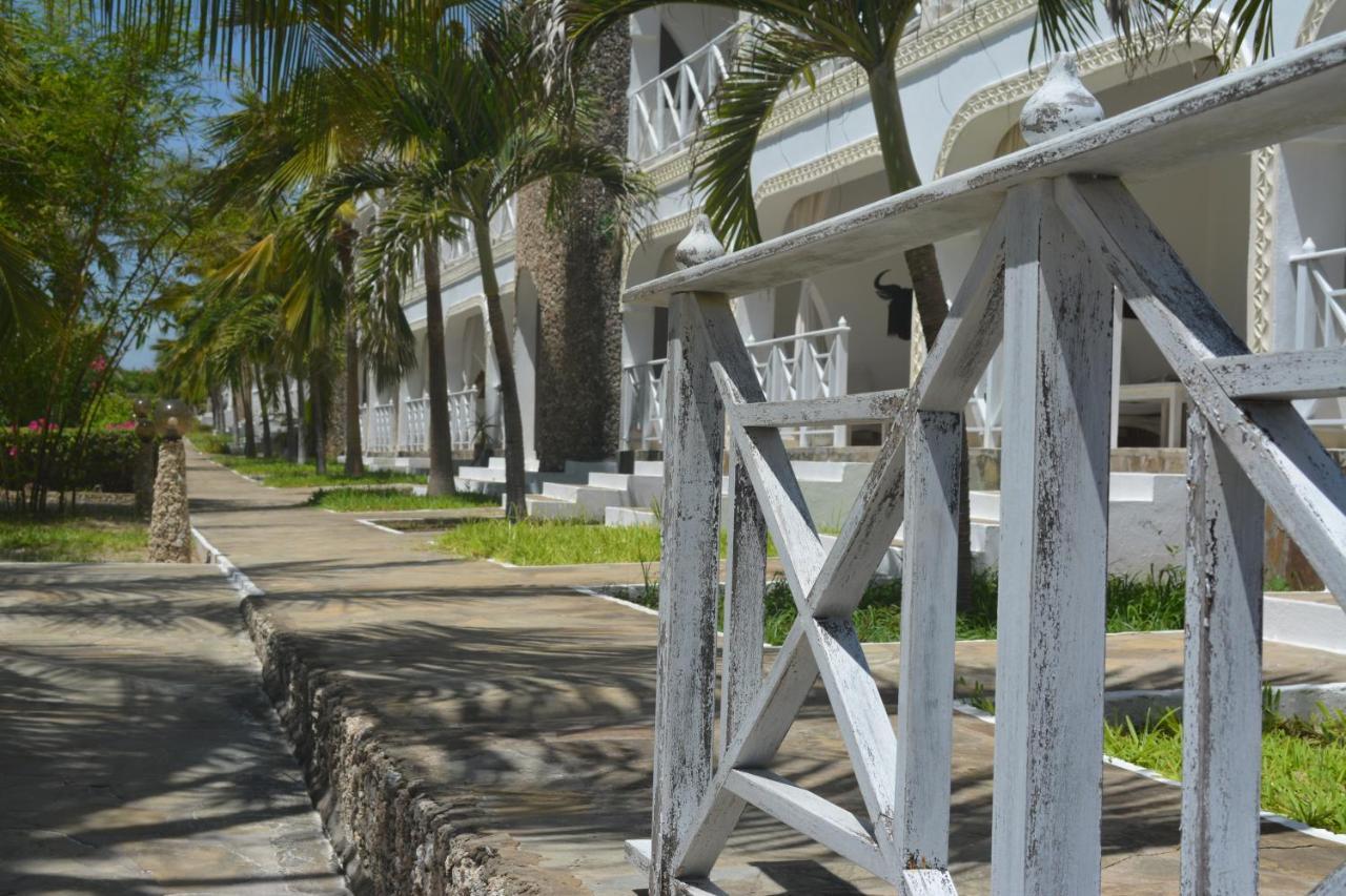 Twiga Beach Resort Watamu Exterior foto