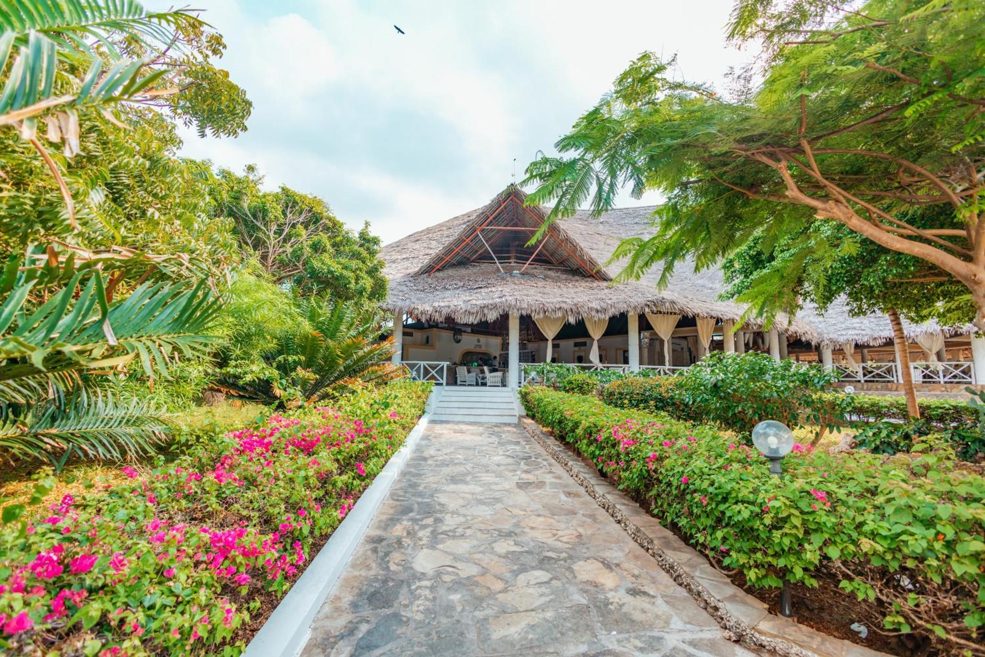 Twiga Beach Resort Watamu Exterior foto