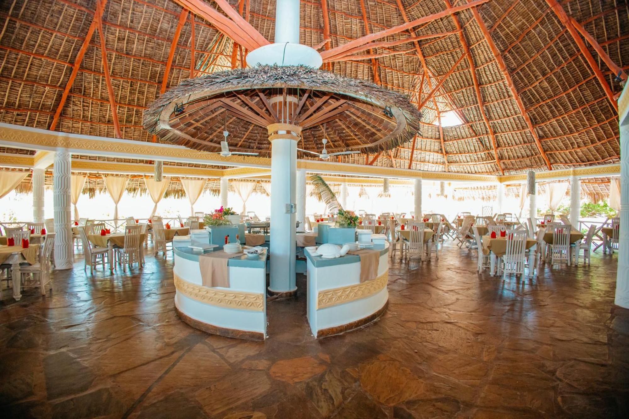 Twiga Beach Resort Watamu Exterior foto
