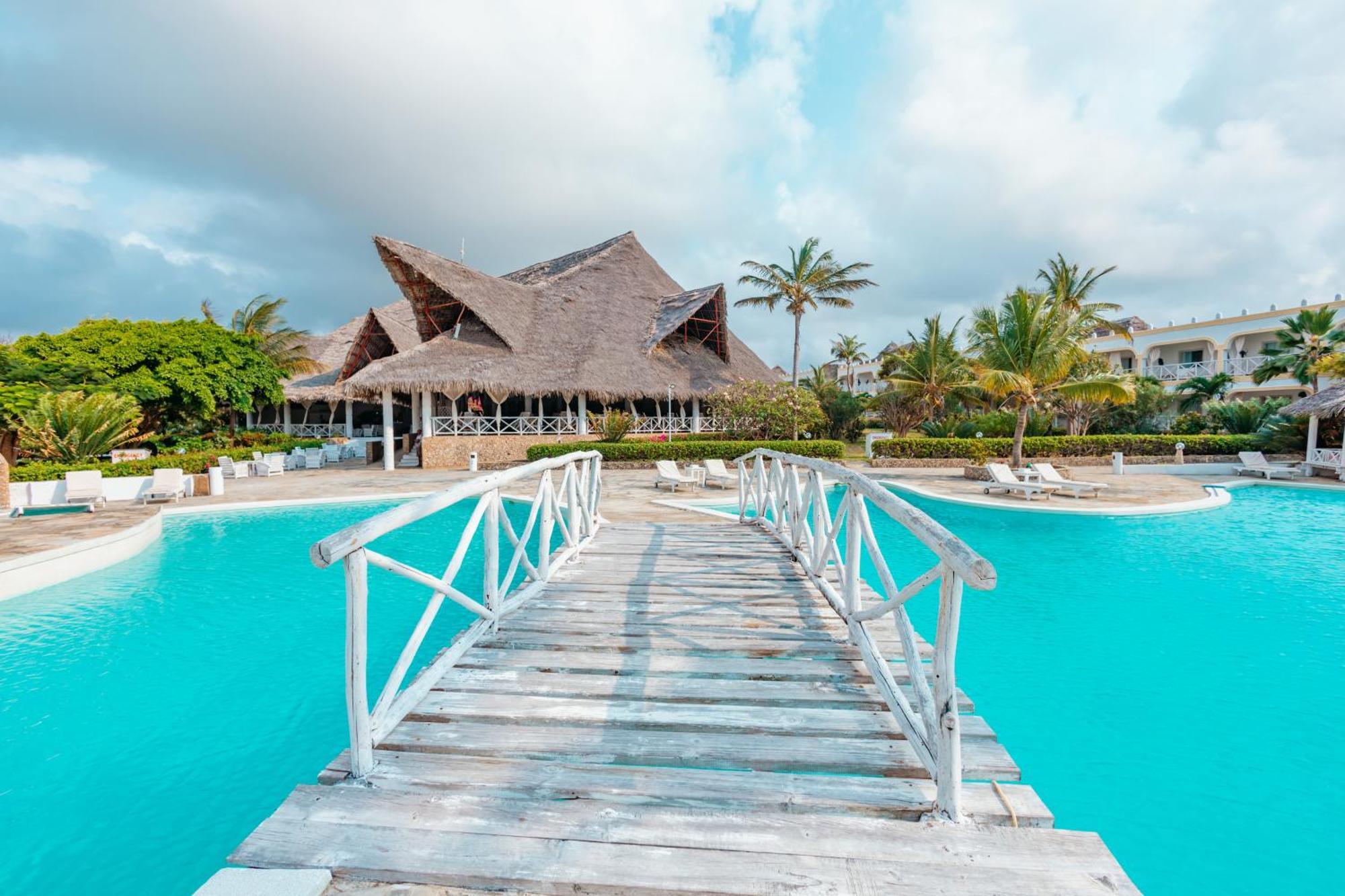 Twiga Beach Resort Watamu Exterior foto