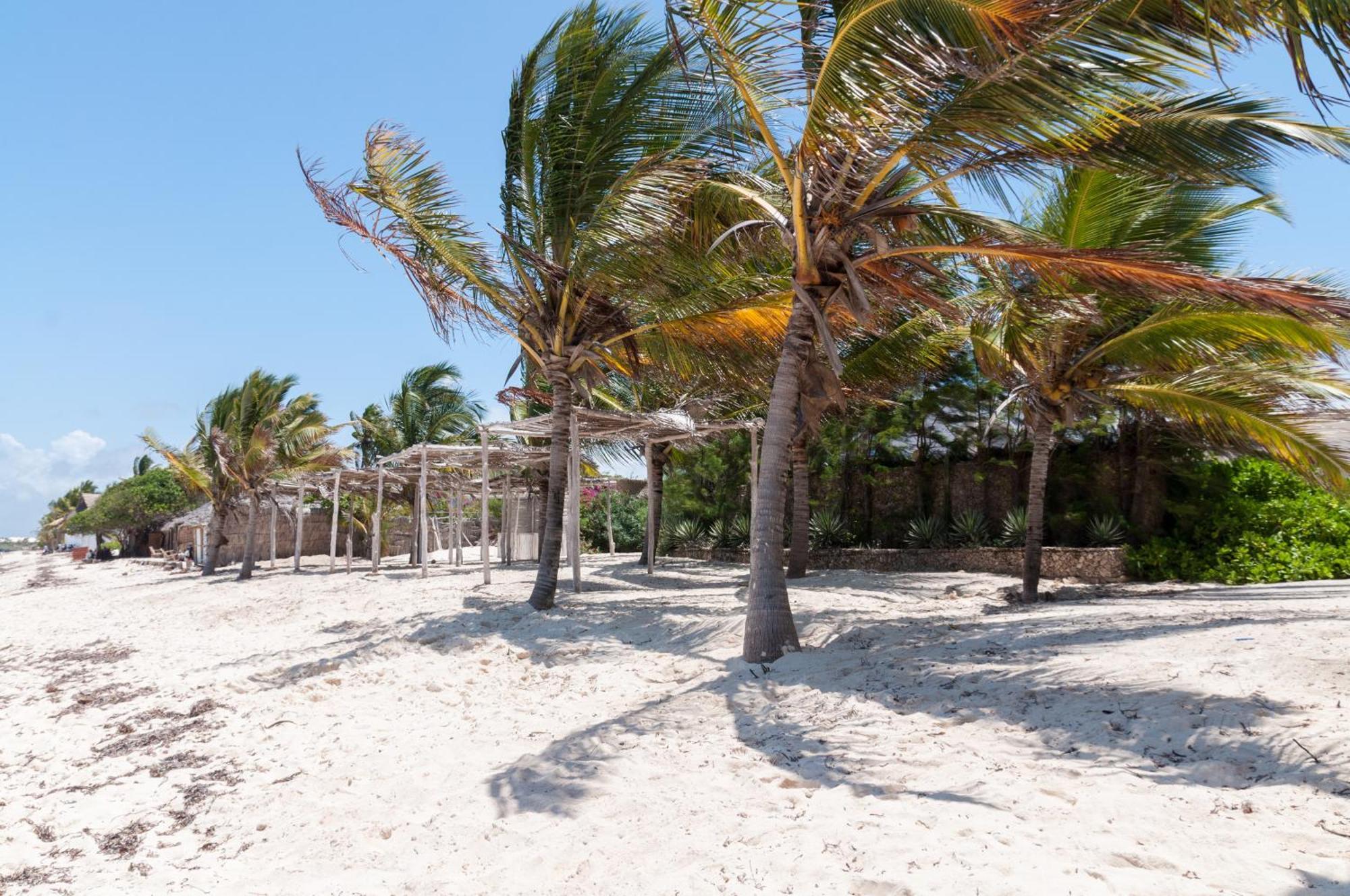 Twiga Beach Resort Watamu Exterior foto