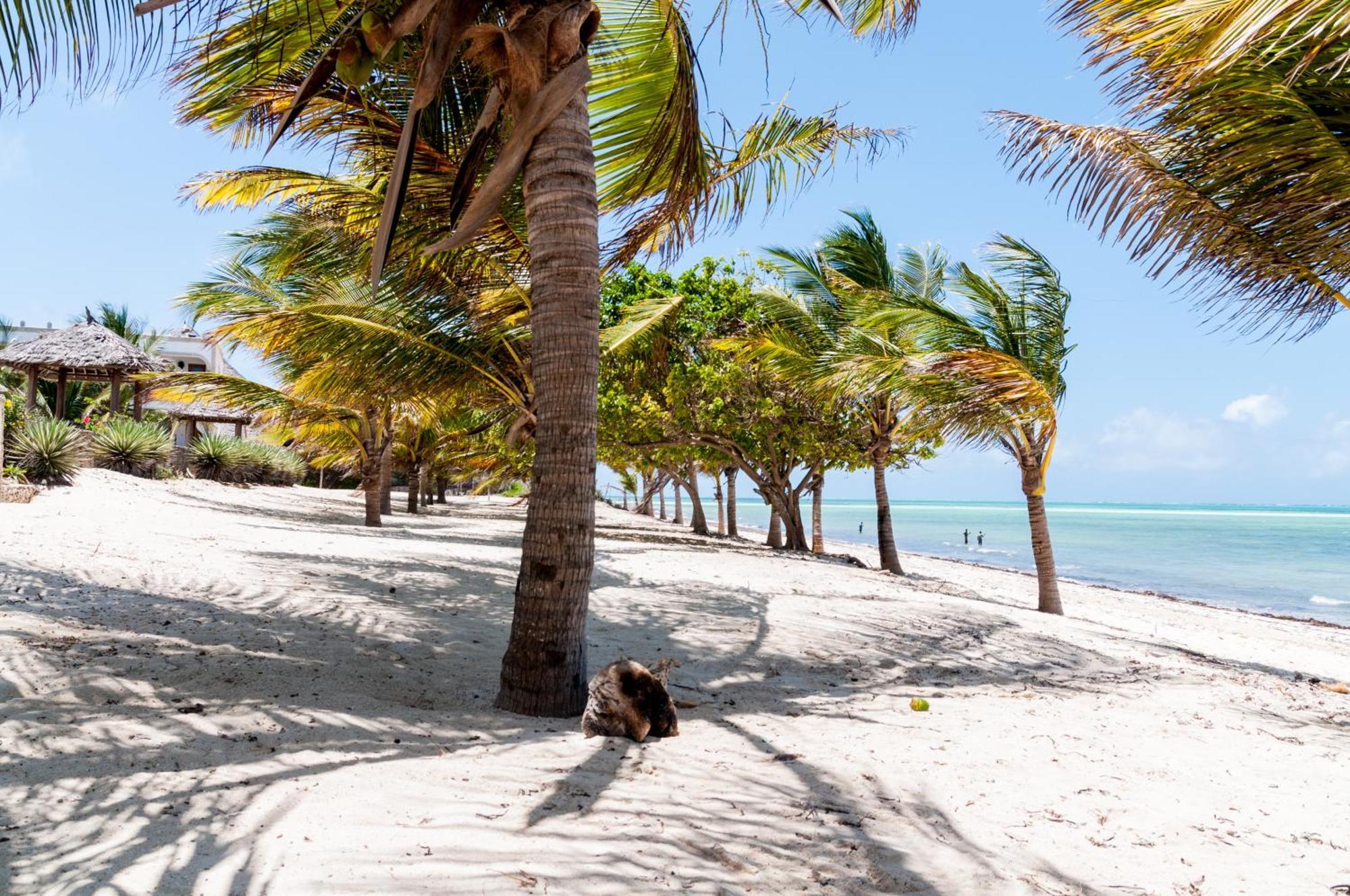 Twiga Beach Resort Watamu Exterior foto